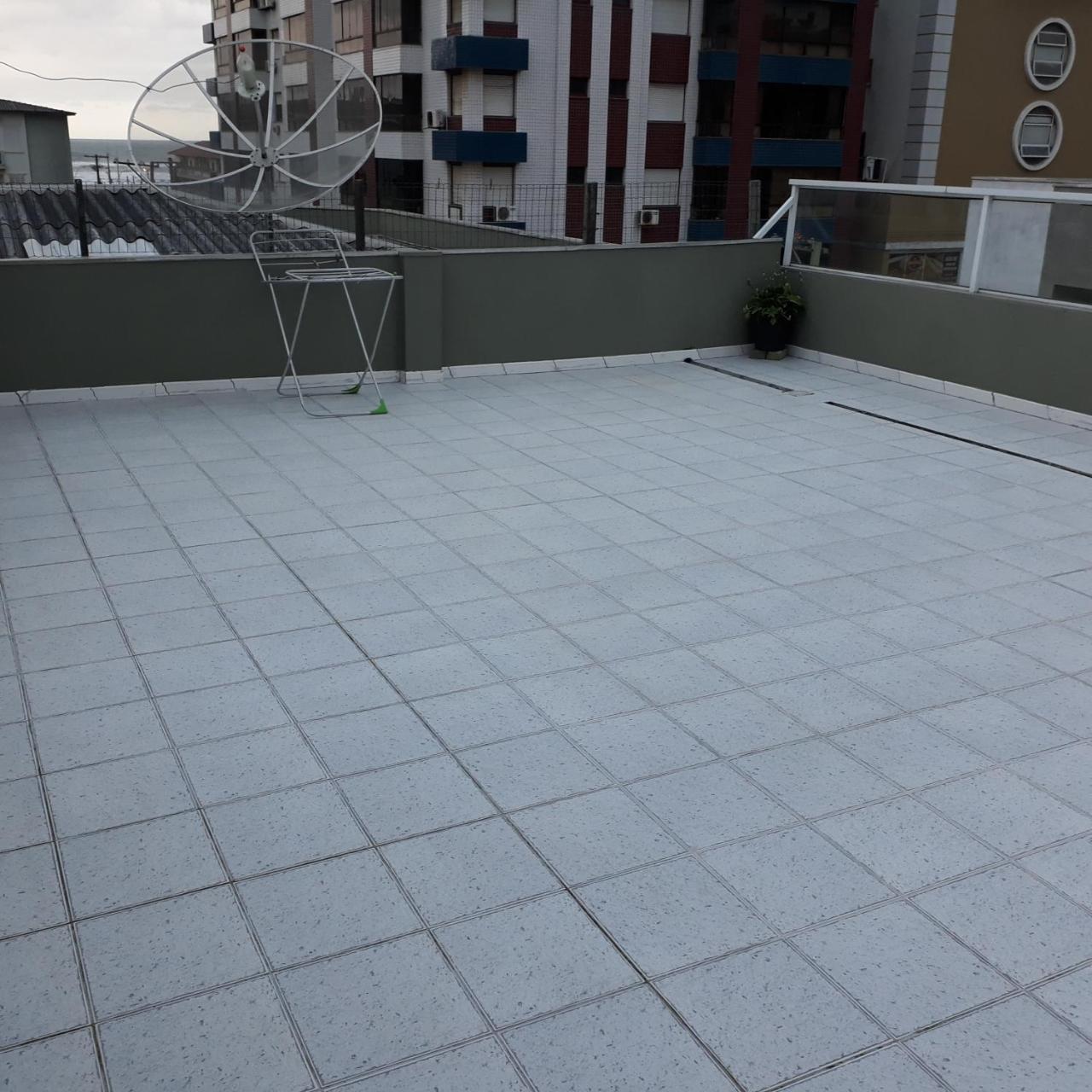 Edificio Longo Jk Kitinet Capão da Canoa Exterior foto